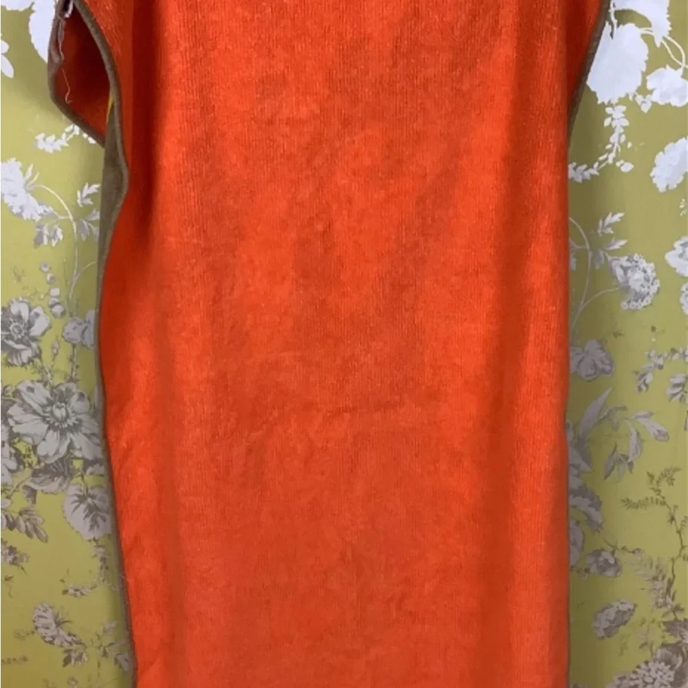 Emilio Pucci Orange and Yellow Towel‎